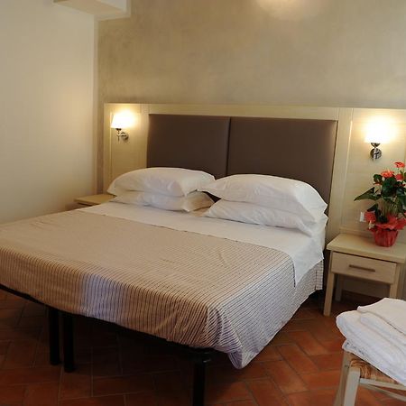 Отель Super Relais Stella Синья Экстерьер фото